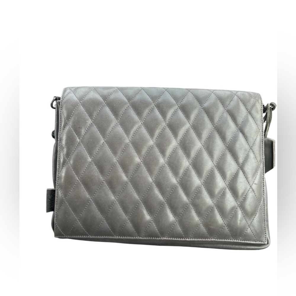 Legendary bag maker Gray Quilted Shoulder Bag